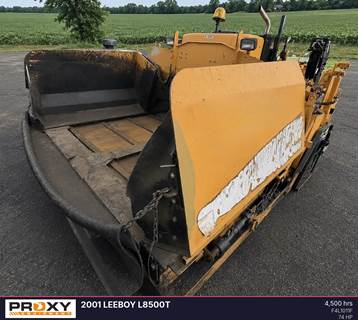 LeeBoy 8500T Asphalt Paver