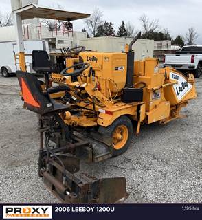 LeeBoy Asphalt Paver