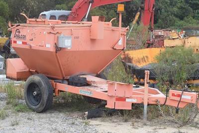 FALCON RME Towable Asphalt Distributor