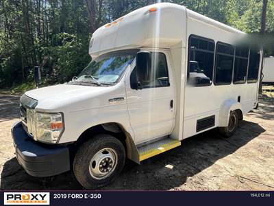 Ford E-350 Attenuator Truck