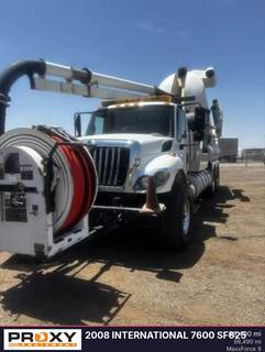 International WorkStar 7600 Attenuator Truck