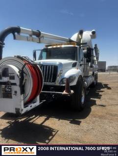 International WorkStar 7600 Attenuator Truck
