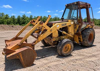 Case 580 Super E Backhoe