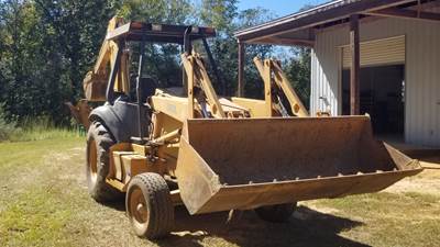 Case 580L Series 2 Backhoe