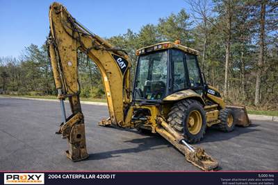 Caterpillar 420D IT Backhoe