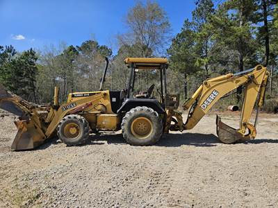 John Deere 310SE Backhoe