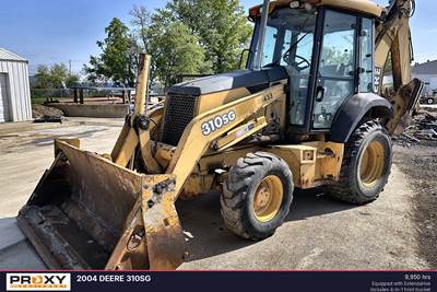 John Deere 310SG Backhoe