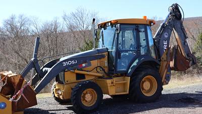 John Deere 310SJ Backhoe