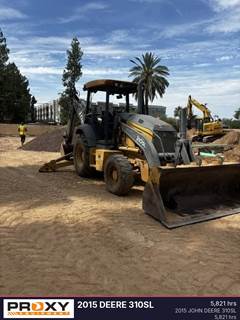 John Deere 310SL Backhoe