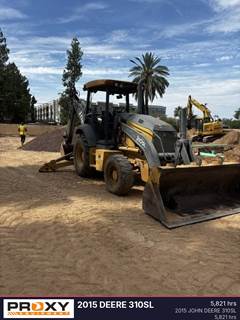 John Deere 310SL Backhoe