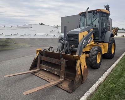John Deere 410J Backhoe