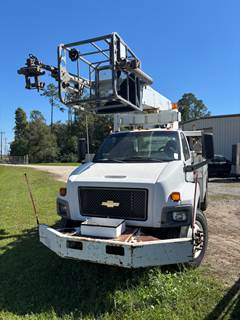Chevrolet C7500 Boom / Bucket Truck