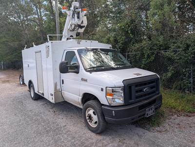 Ford E-450 Boom / Bucket Truck