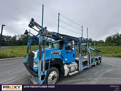 Freightliner 114SD Car Carrier Truck