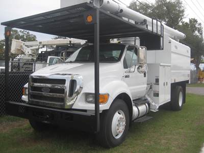 Ford F-750 Chipper Truck