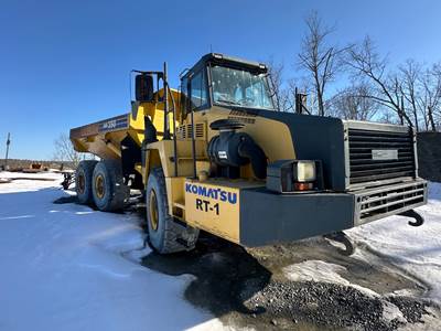 Komatsu HM350-2 Construction Equipment