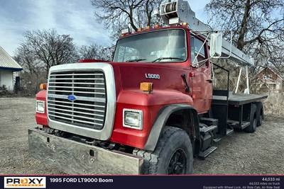 Ford Crane Truck