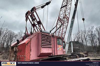 Manitowoc 2900 Crawler Crane