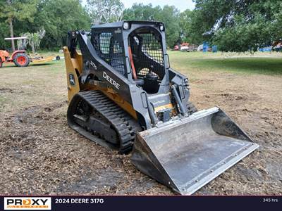 John Deere 317G Crawler Loader