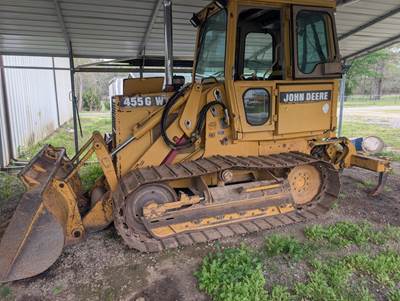 John Deere Crawler Loader