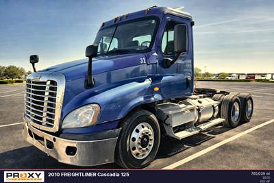Freightliner Cascadia 125 Day Cab Truck