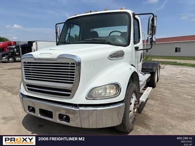Freightliner M2 Day Cab Truck