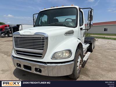 Freightliner M2 Day Cab Truck