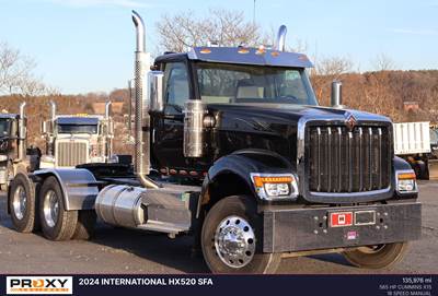 International Day Cab Truck