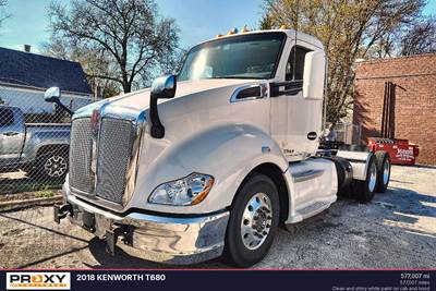 Kenworth T680 Day Cab Truck
