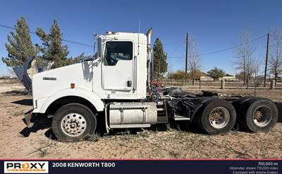 Kenworth T800 Day Cab Truck