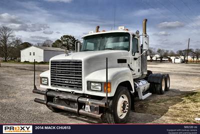 Mack Pinnacle CHU613 Day Cab Truck