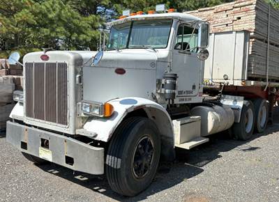 Peterbilt 378 Day Cab Truck