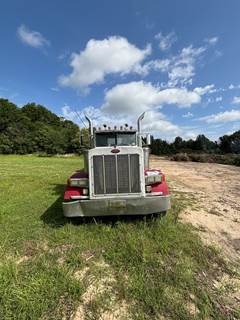 Peterbilt 379 Day Cab Truck