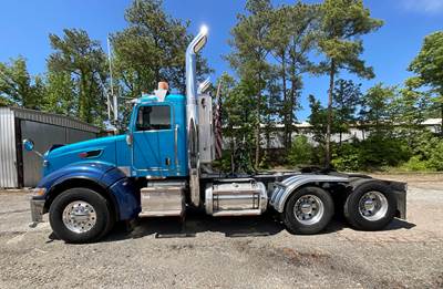 Peterbilt 386 Day Cab Truck