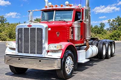 Peterbilt 388 Day Cab Truck