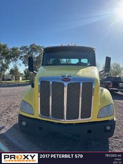 Peterbilt 579 Day Cab Truck