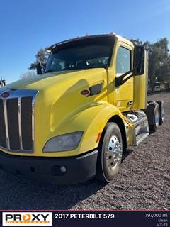 Peterbilt 579 Day Cab Truck