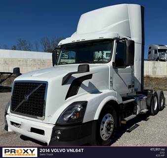 Volvo VNL64T Day Cab Truck