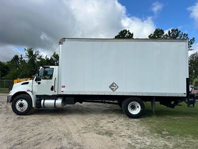 International 4300 Box Truck