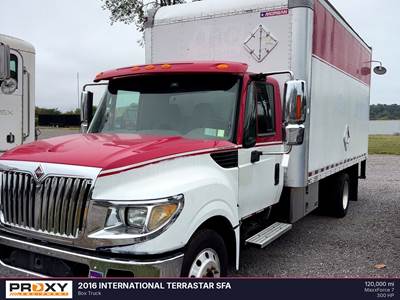 International TerraStar Box Truck