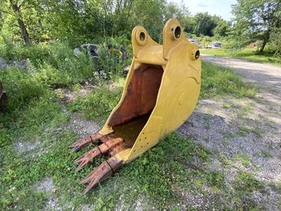 Caterpillar 330 Ditching Bucket