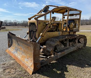 Caterpillar D6C Dozer
