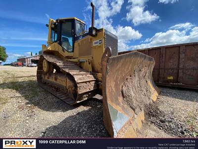Caterpillar D6M Dozer