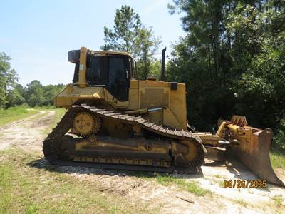 Caterpillar D6M LGP Dozer