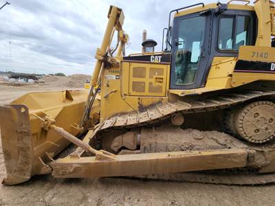 Caterpillar D6R XL II Dozer