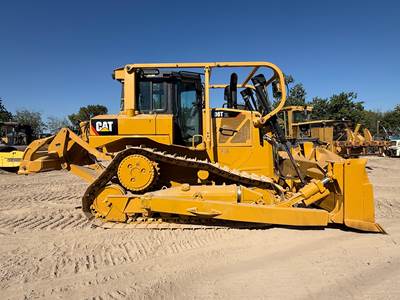 Caterpillar D6T XL Dozer