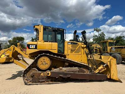 Caterpillar D6T XL Dozer