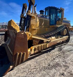 Caterpillar D8R Dozer