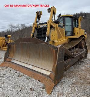 Caterpillar D8T Dozer