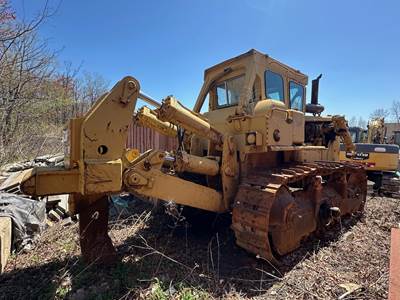 Caterpillar D9H Dozer
